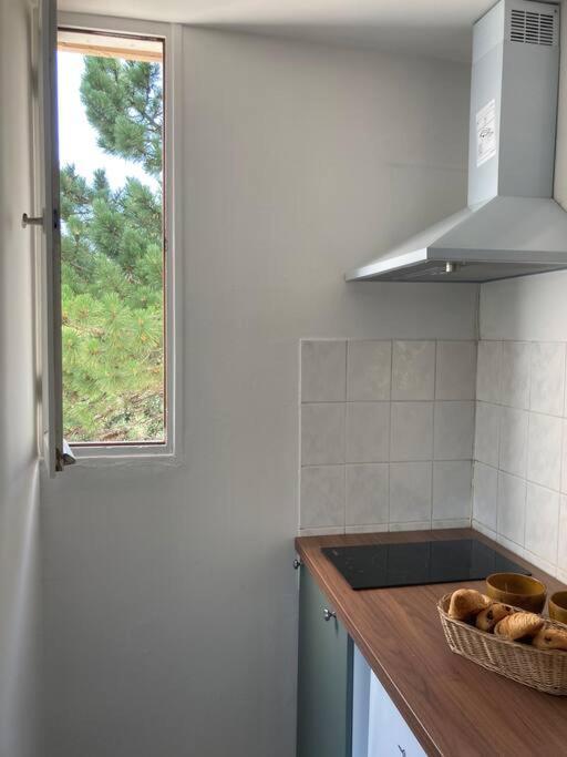 Cozy Studio With Balcony And Free Parking Aix-en-Provence Buitenkant foto